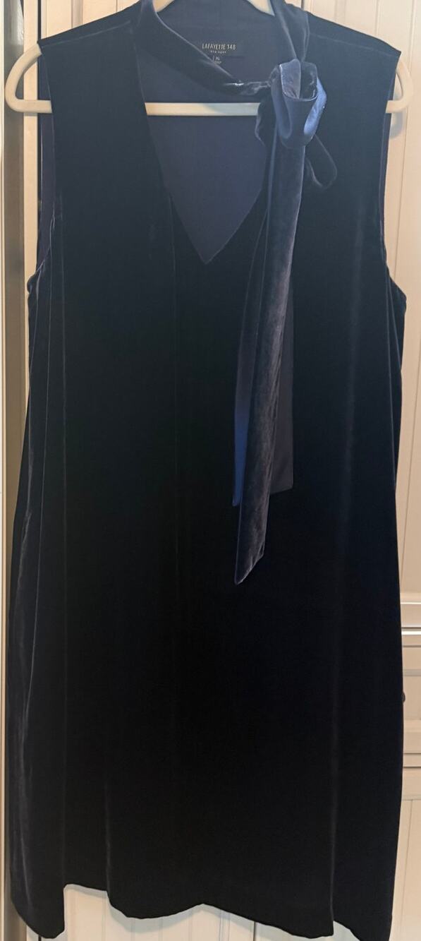 Lafayette 148 Ronan Sleeveless Tie-Neck Velvet Dress in Dark Navy XL EUC